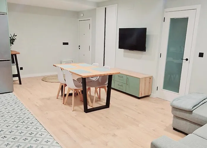 アパート Laralva